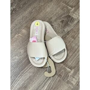 ROXI LOTUS SLIDES BEACH SANDALS WOMEN’S SIZE 9 TAUPE NWT